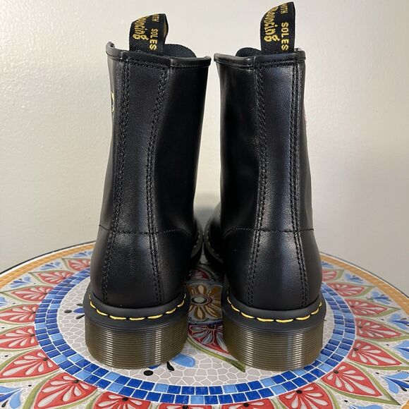 Dr. Doc Martens 1460 Vonda II Women’s 9 Black Leather 8-Eye Lace Up Ankle Boots - Picture 6 of 10